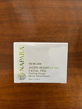 Napara Newline Micro-Resurfacing Facial Peel — White